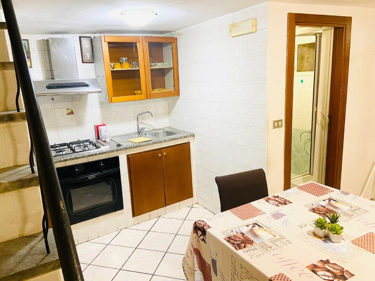 O' Vascio Apartment Napoli Ngoại thất bức ảnh